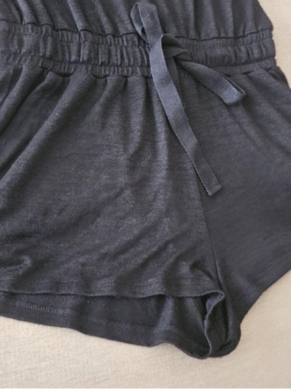 Aritzia Wilfred Black Sleeveless Romper with Tie Detail - Picture 4 of 8